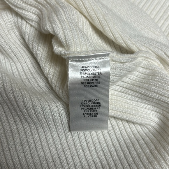 TAHARI turtleneck sweater - Picture 3 of 7